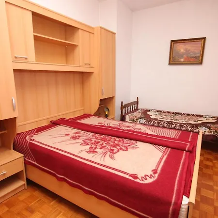 Apartment With A Parking Space - 7208