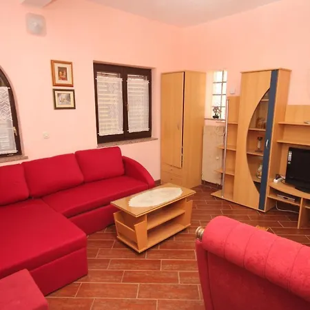 Apartment With A Parking Space - 7208
