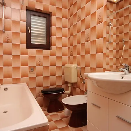 Apartment With A Parking Space - 7208